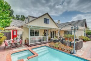 Home Exterior Real Estate Photographer