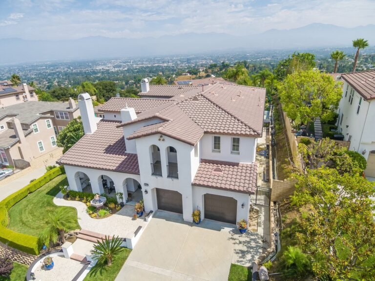 Aerial Drone Photograph of Luxury Home for Real Estate Listing
