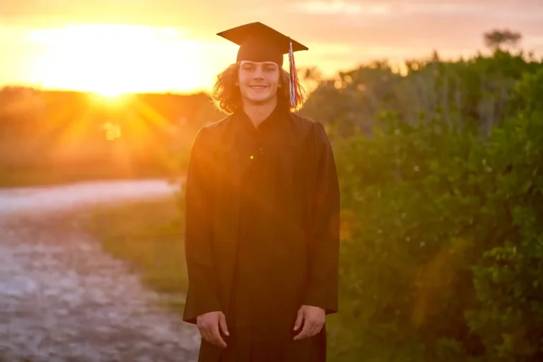 Sarasota Graduation Portrait Pohotography Services1