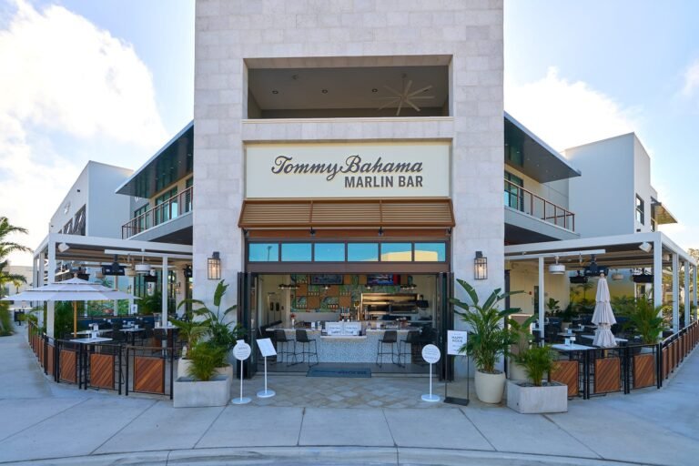 Tommy Bahama Retail Store Photography Sarasota 1