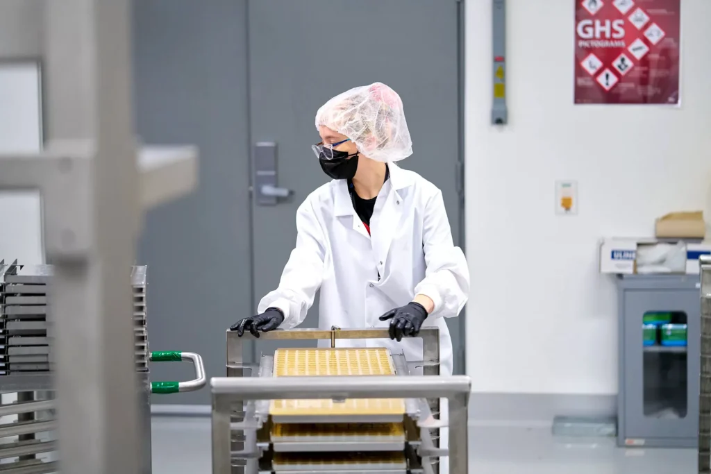 Cannabis-Surterra-Factory-Kitchen-Photography Medical Lab Professional Business Photography Sarasota