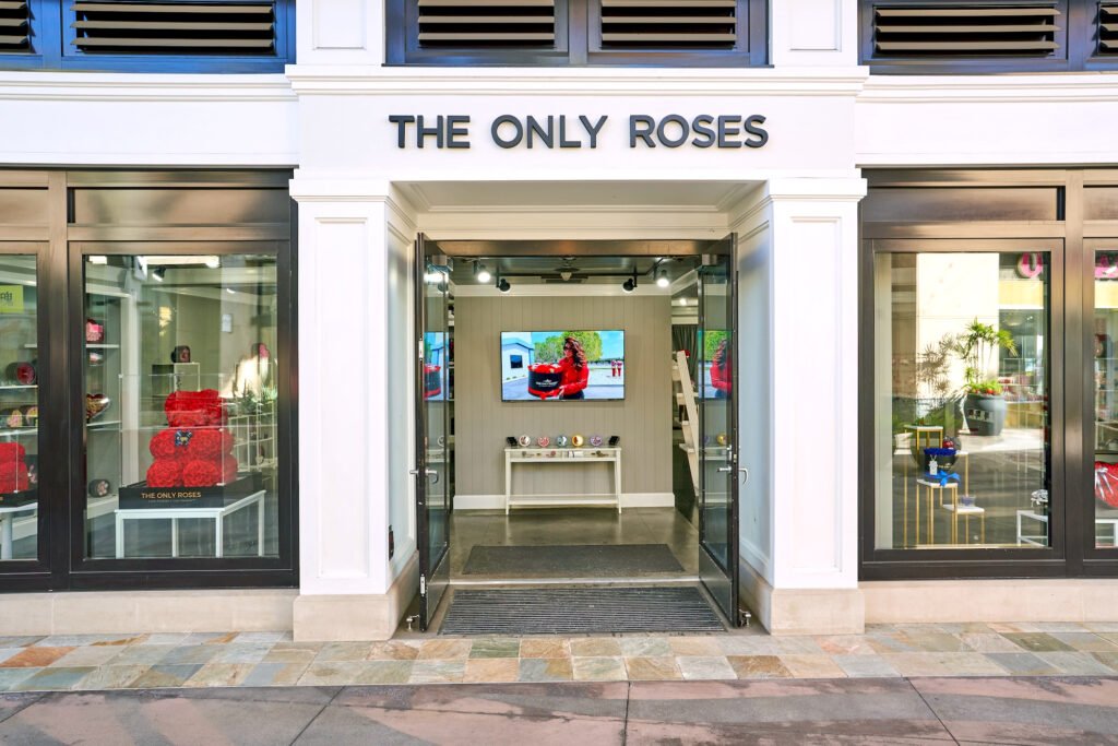 TheOnlyRoses-Retail-Store-Photography-1 Exterior Business Photograph Storefront Commercial Store Only Roses