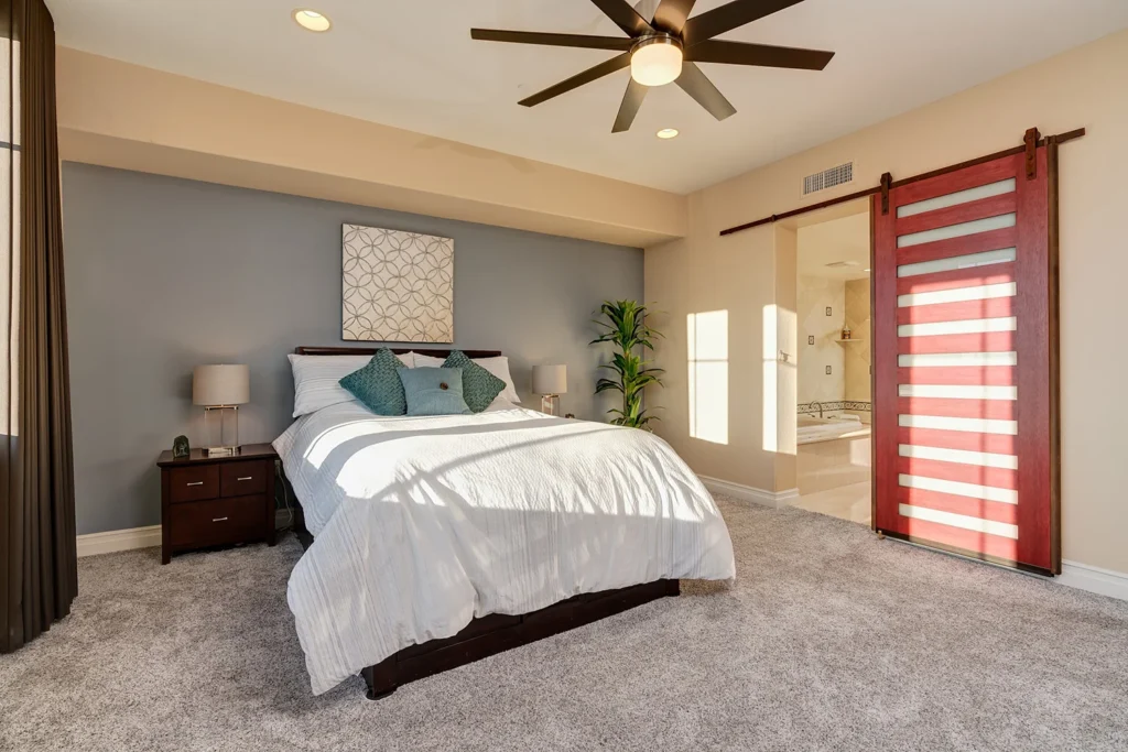 sarasota-real-estate-luxury-bedroom-001 Master Bedroom Real Estate Photographer Luxury Listings Sarasota Florida