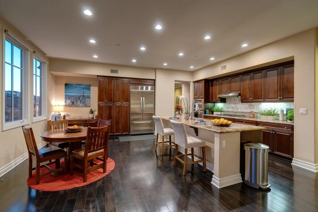 sarasota-real-estate-luxury-kitchen-003 Kitchen Interior Luxury Real Estate Photographer Listing Sarasota Home Sales