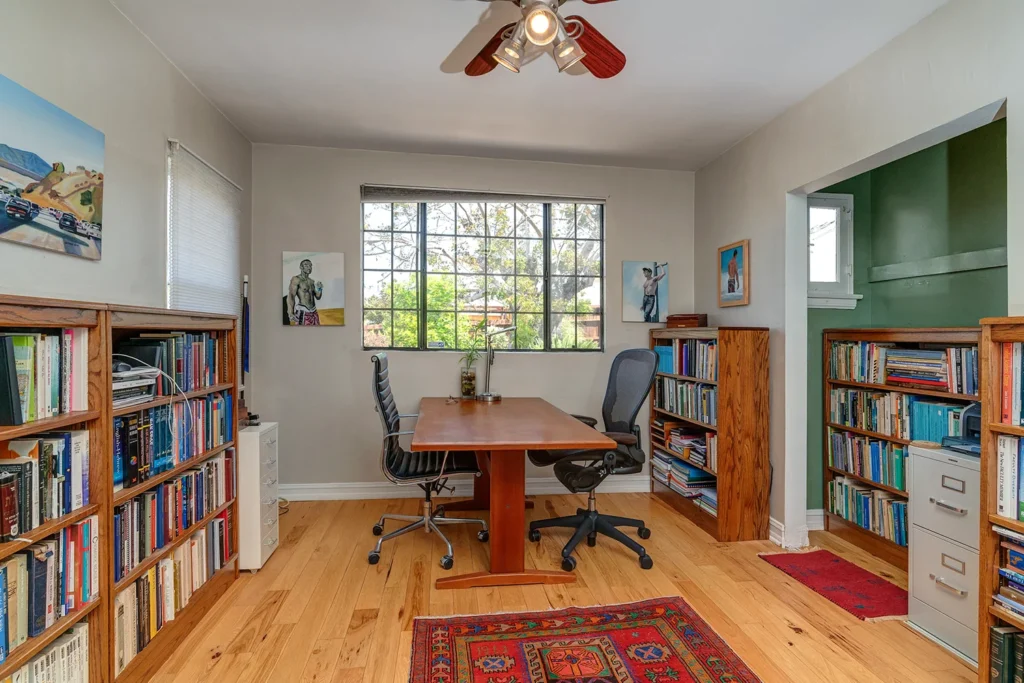 sarasota-real-estate-office-desk-001 Office Desk Real Estate Photographer Listing Home Interior