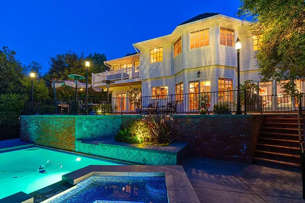 Sarasota Real Estate Photographer Mansion Twilight Luxury Estate Pool